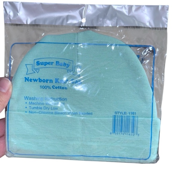 Vintage Super Baby Mint Green Newborn Knit Cap Teddy Bear Embroidery NIP - Picture 2 of 2
